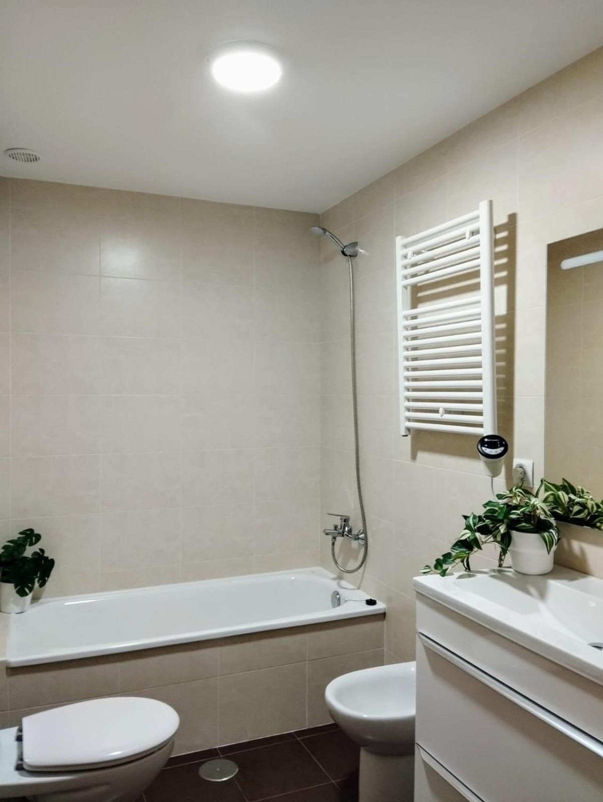Piso Vacacional Acogedor Apartment A Coruna Bagian luar foto